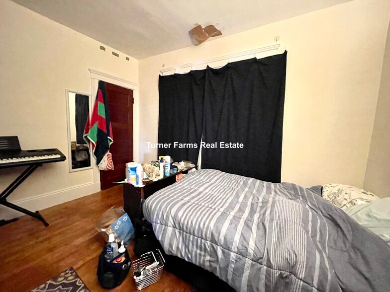 Building Photo - 207 Boston Ave