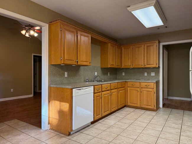 Building Photo - 3704 Chambray Pl