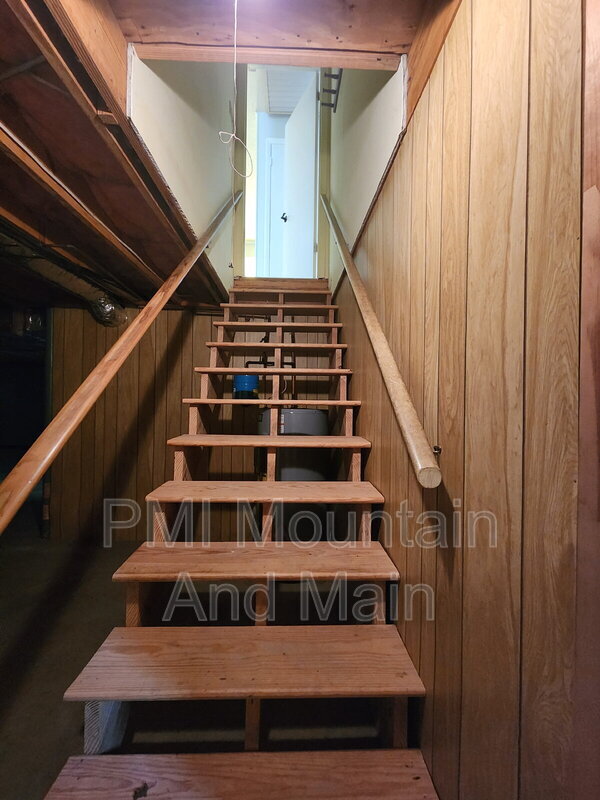 Building Photo - 232 Bryant Rdg Dr