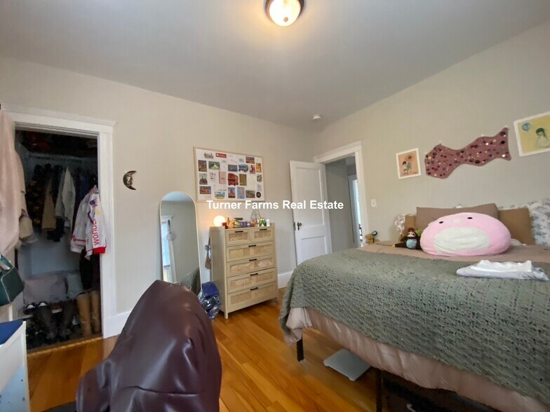 Building Photo - 6 Westminster Ave