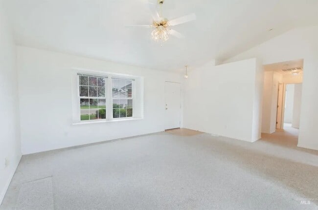 Building Photo - Stony Meadow Drive