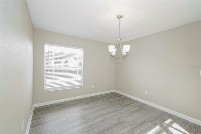Building Photo - 1729 Dooley Ln