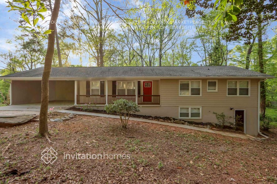 Building Photo - 2306 Atoka Dr SE