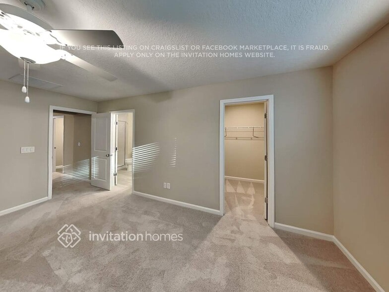 Building Photo - 13289 Shore Grass Dr