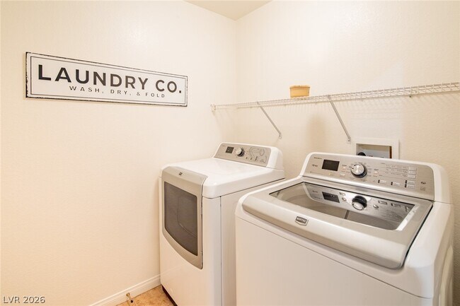 Building Photo - 10916 Bandol Pl