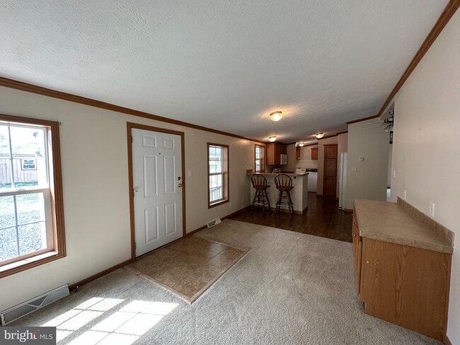 Building Photo - 3073 Table Rock Rd