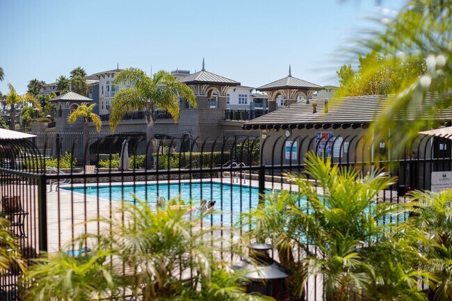 Building Photo - 3 Bedroom + 2 Bathroom Condo | Seabridge | Oxnard | Unfurnished