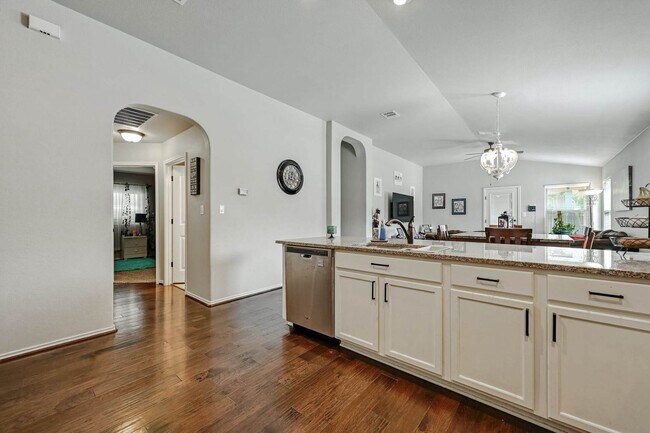 Building Photo - 108 Brockston Dr