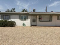 Building Photo - 10309 Shoshone St