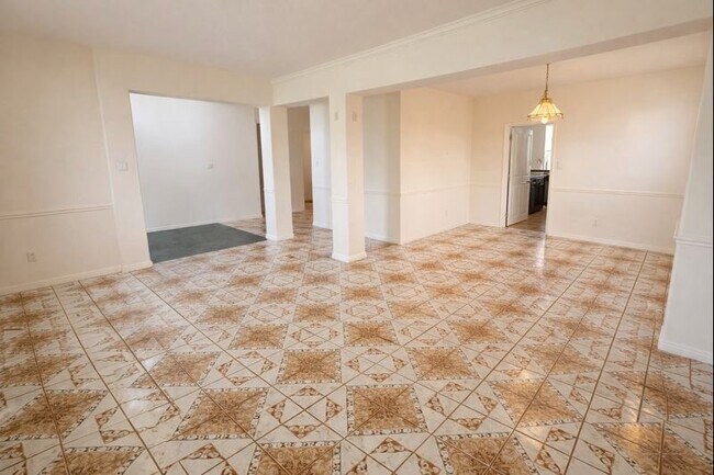 Building Photo - 13623 Eldridge Springs Way