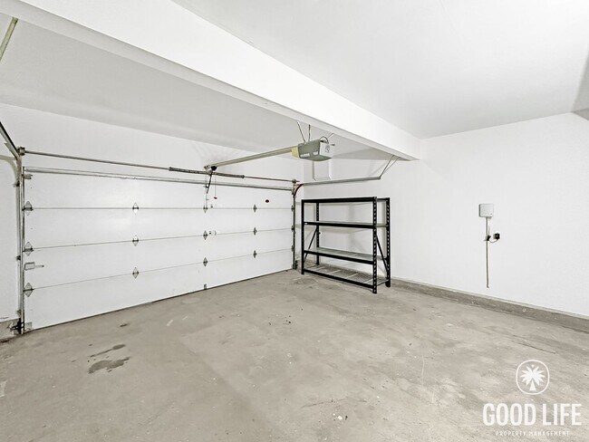 Building Photo - Price Reduced! Stunning 4BR Irvine Home in Resort-Style Community w/ Pool & Spa