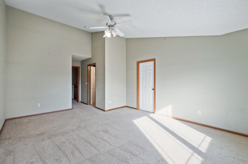 Building Photo - 5046 Yuma Ln N