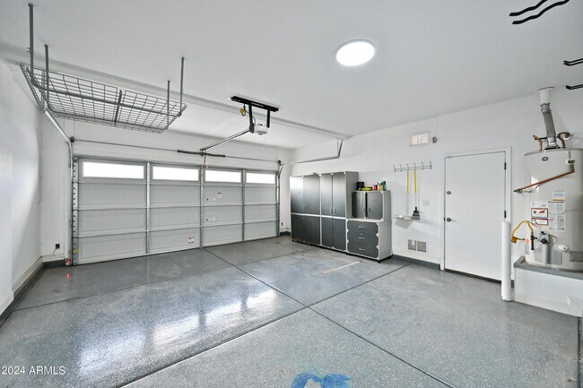 Building Photo - 11563 W Jackson St