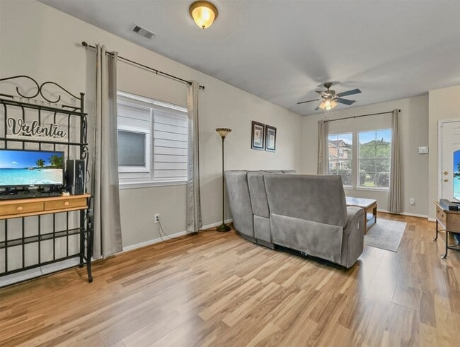 Building Photo - 21879 Mossy Field Ln