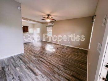 Building Photo - 9140 Sailfish Dr