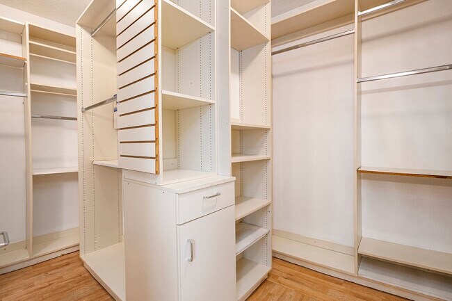 Building Photo - 1814 Heather Cove Ct