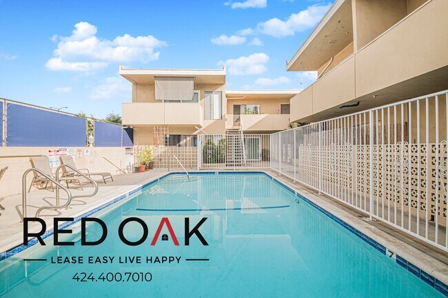 Building Photo - 2050 Rodney Dr