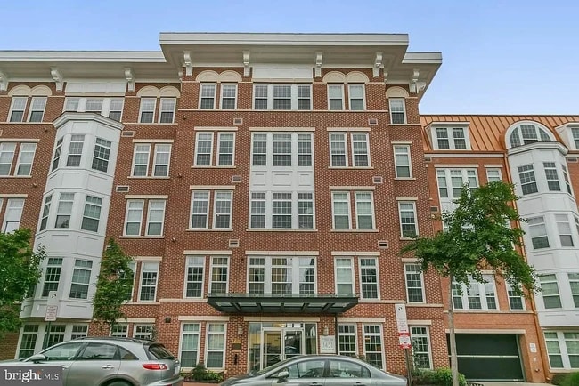 Building Photo - 1451 Belmont St NW