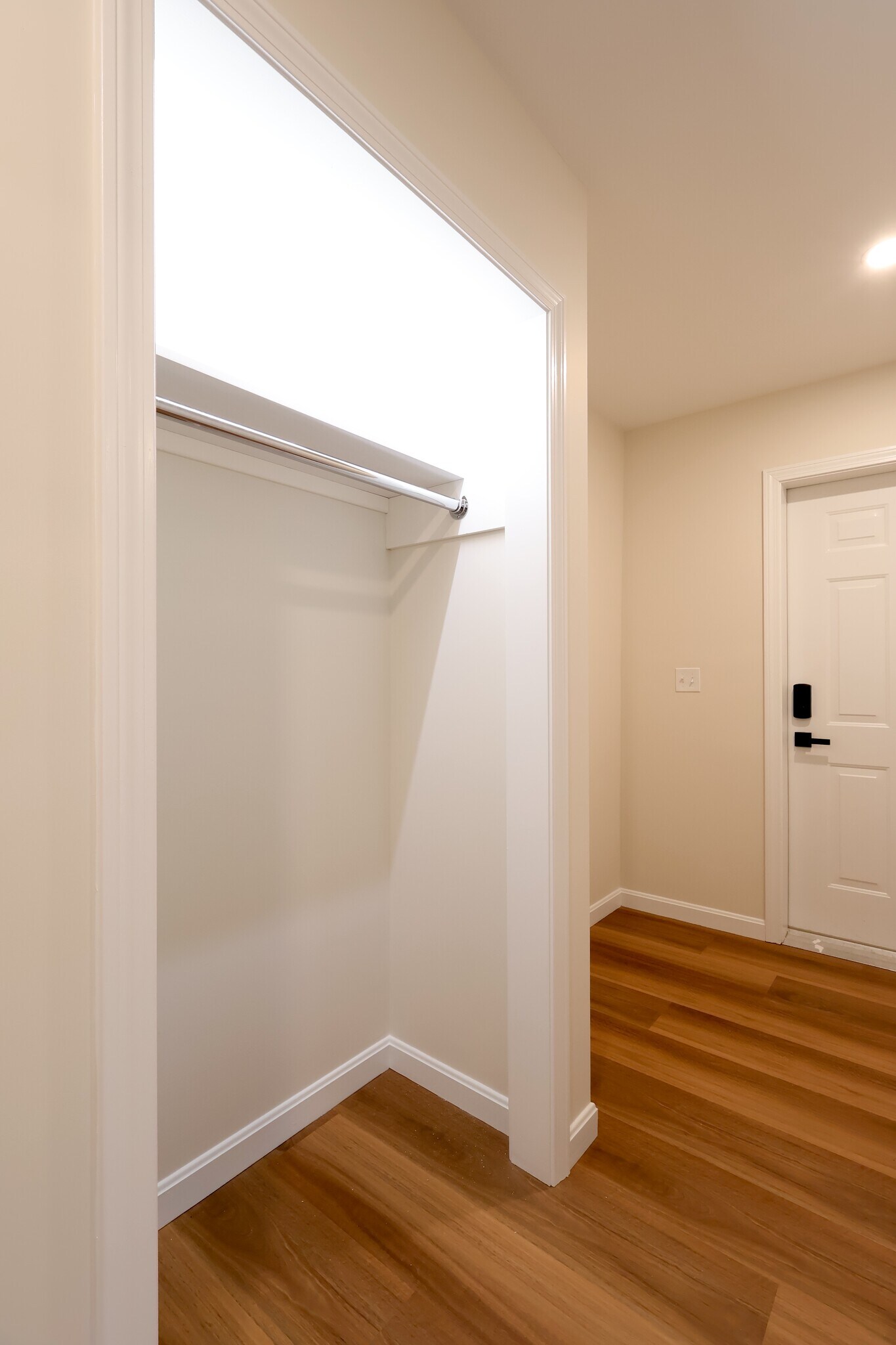 Building Photo - 6 Bennett Rd