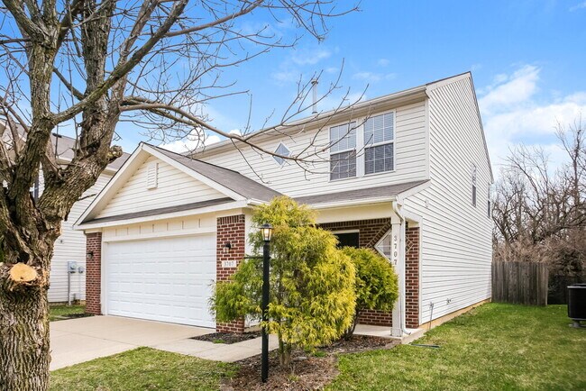 Building Photo - 3707 Whistlewood Ln