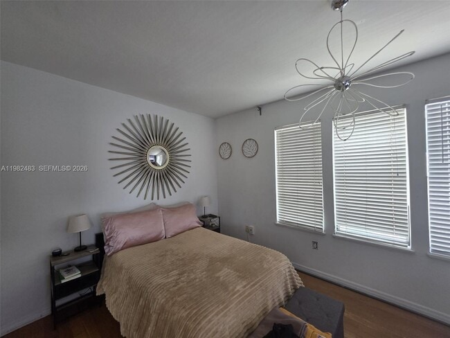 Building Photo - 1027 Pennsylvania Ave