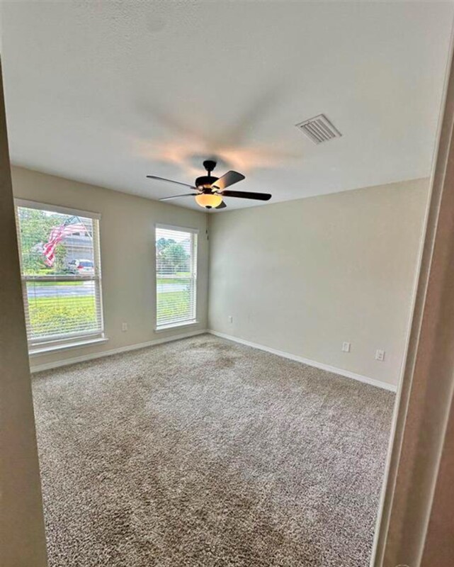 Building Photo - 7941 Huntington Creek Ln