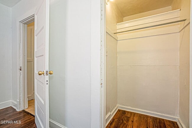 Building Photo - 3611 Mountain Ave