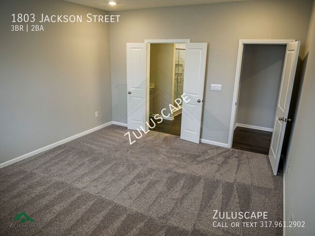 Building Photo - HALF OFF 1st MONTH RENT….1803 Jackson Stre...