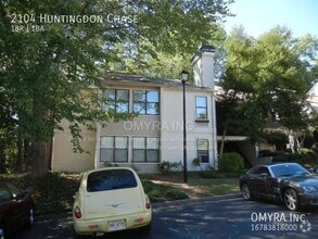 Building Photo - 2104 Huntingdon Chase