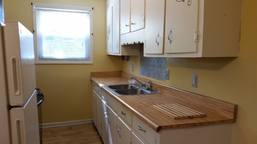 Building Photo - 3617 Anwood Dr.