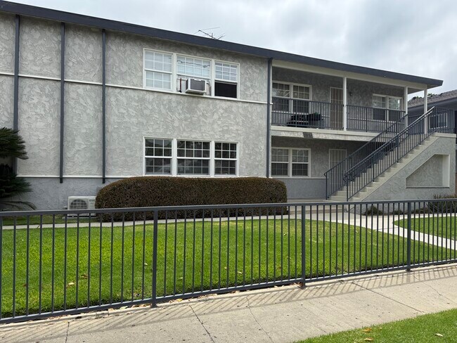 Building Photo - 3970 Sawtelle Blvd