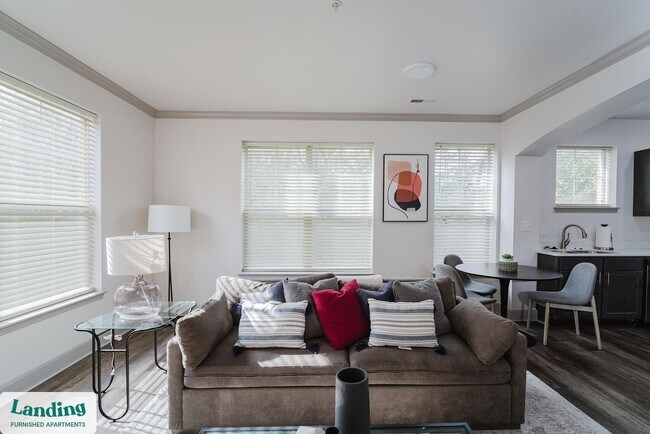 Building Photo - 3031 Eden Ave