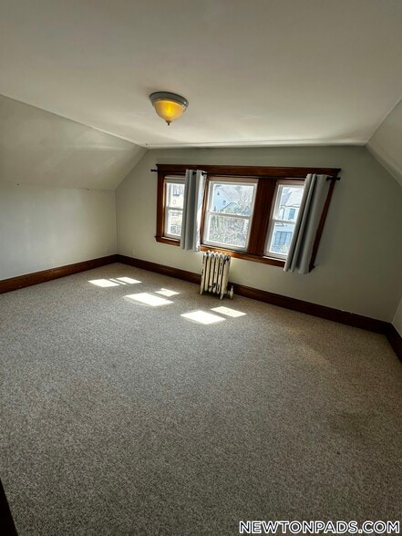 Building Photo - 173 Warren St