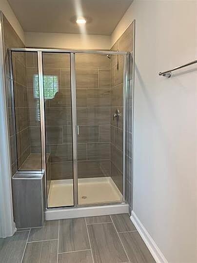 Building Photo - 609 Tova Fls Dr