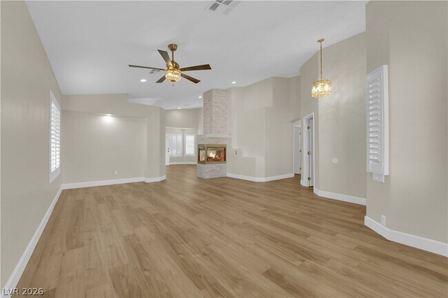 Building Photo - 4016 Angel Face St