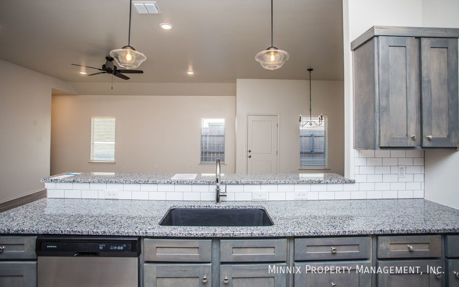 Building Photo - 2619 136th St