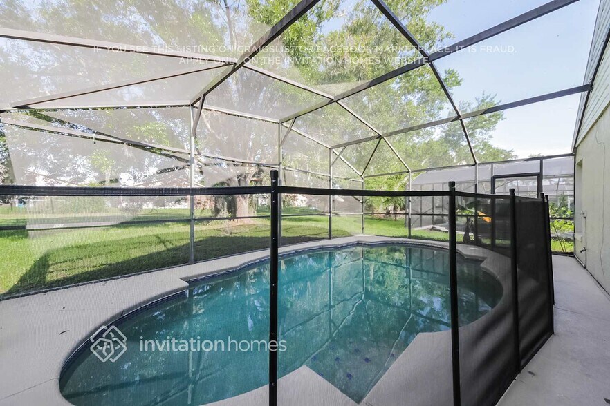 Building Photo - 2539 Chatham Cir