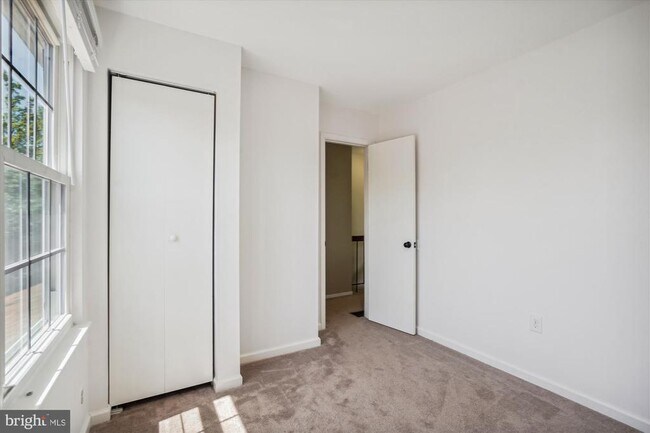 Building Photo - 13508 Coates Ln