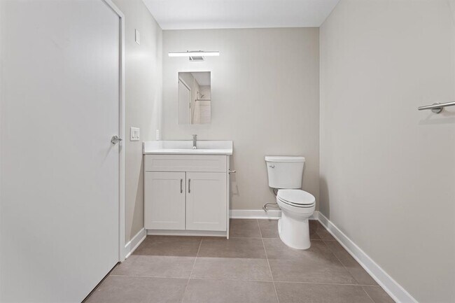 Building Photo - 475 Communipaw Ave