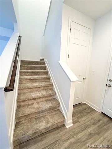 Building Photo - 591 S Pitkin Ct