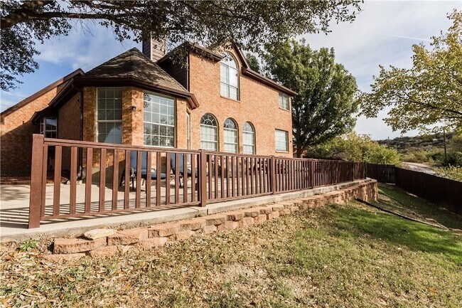 Building Photo - 6103 Crystalwood Ct
