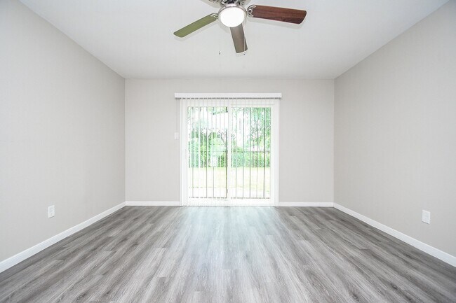 Building Photo - 12610 Plum Meadow Ln