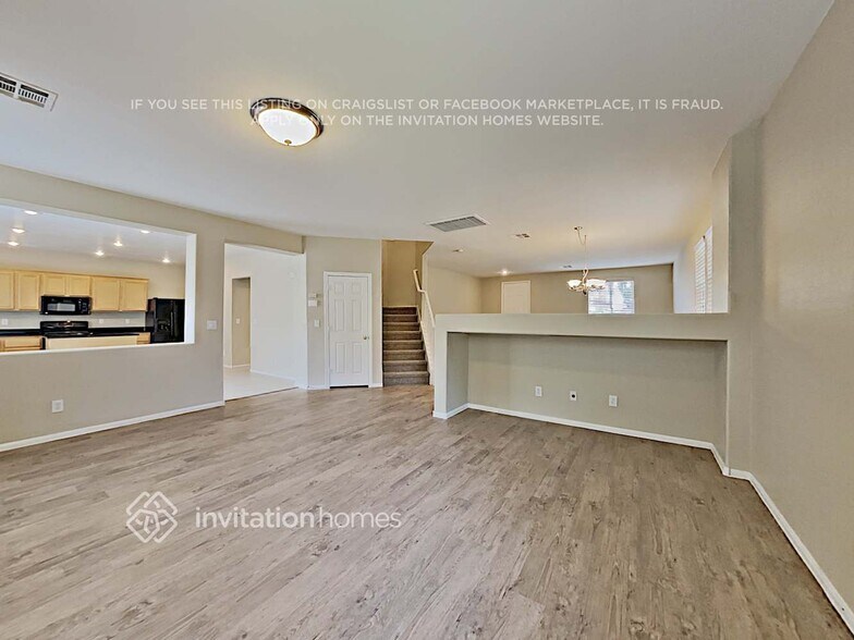Building Photo - 8109 Mustang Hill Ct