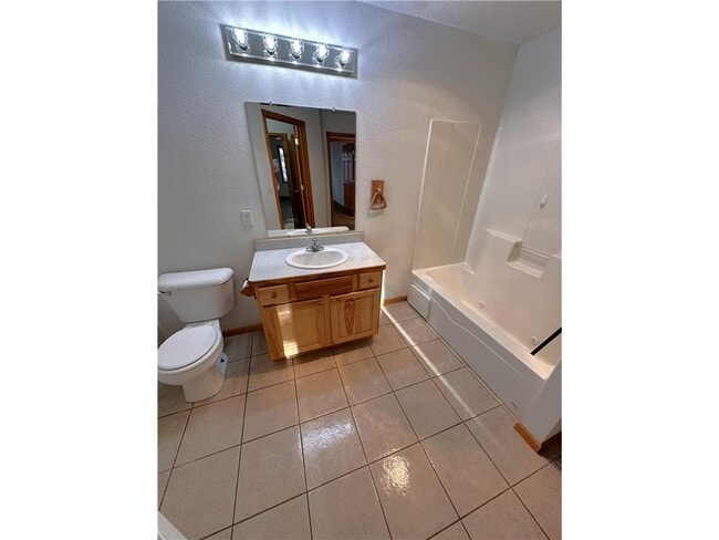 Building Photo - 1279 Pinewood Trail