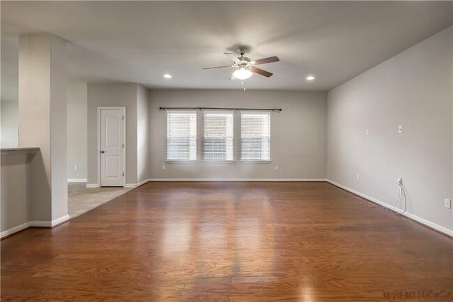 Building Photo - 7220 Longford Trail