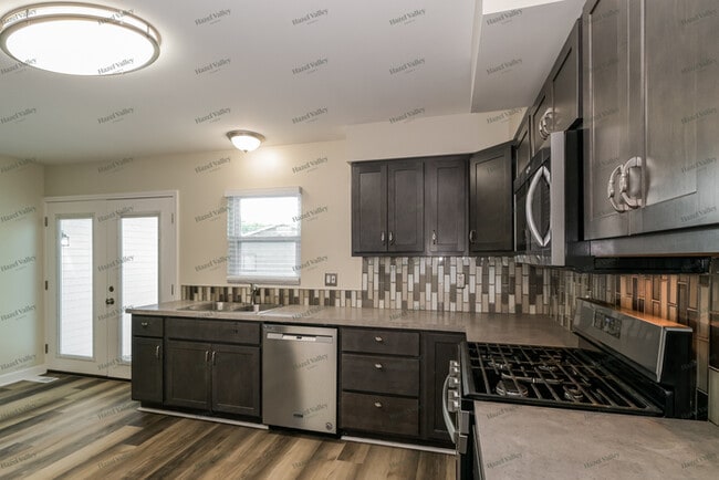 Building Photo - 3564 Norberg Dr