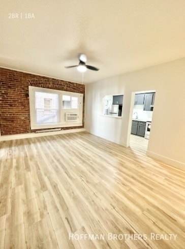 Building Photo - 752 S Mariposa Ave