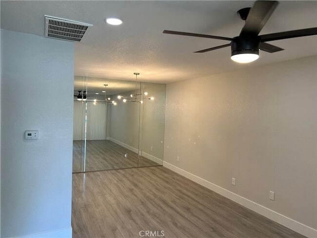 Building Photo - 2801 Los Felices Cir E