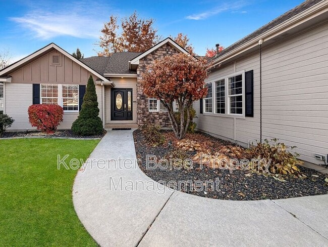 Building Photo - 1285 E Prohaska St