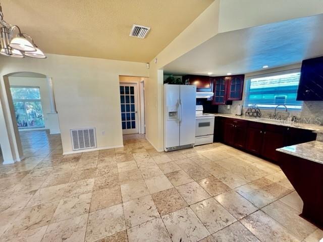 Building Photo - 9611 Towanda Ln